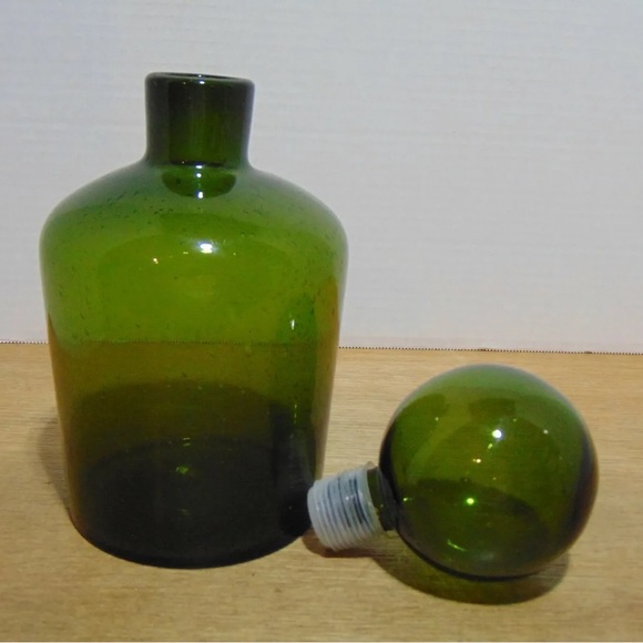 Art Glass Bubble Decanter With Round Bulb Stopper Forest Green 10" - Picture 2 of 5